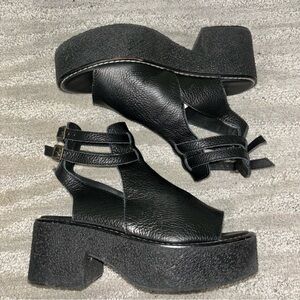 Free People Hallie Platform Sandals Black Leather Chunky Y2K Women’s Sz 37 US 7